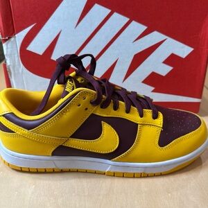 Nike dunks Arizona Sun Devils Men’s Low-Top Sneakers - Yellow & Maroon Size 10.5